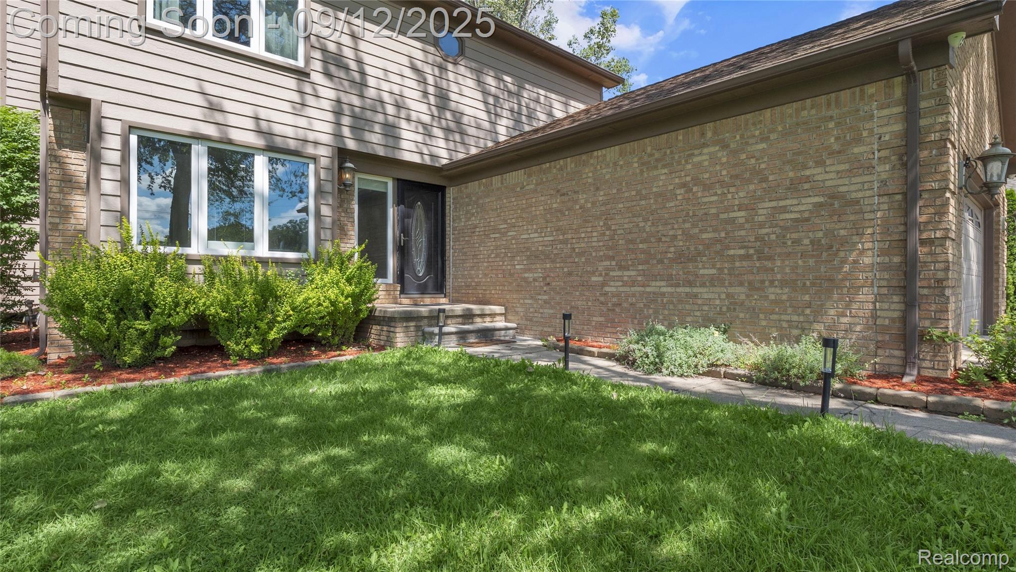 1980 Oakville Waltz Road