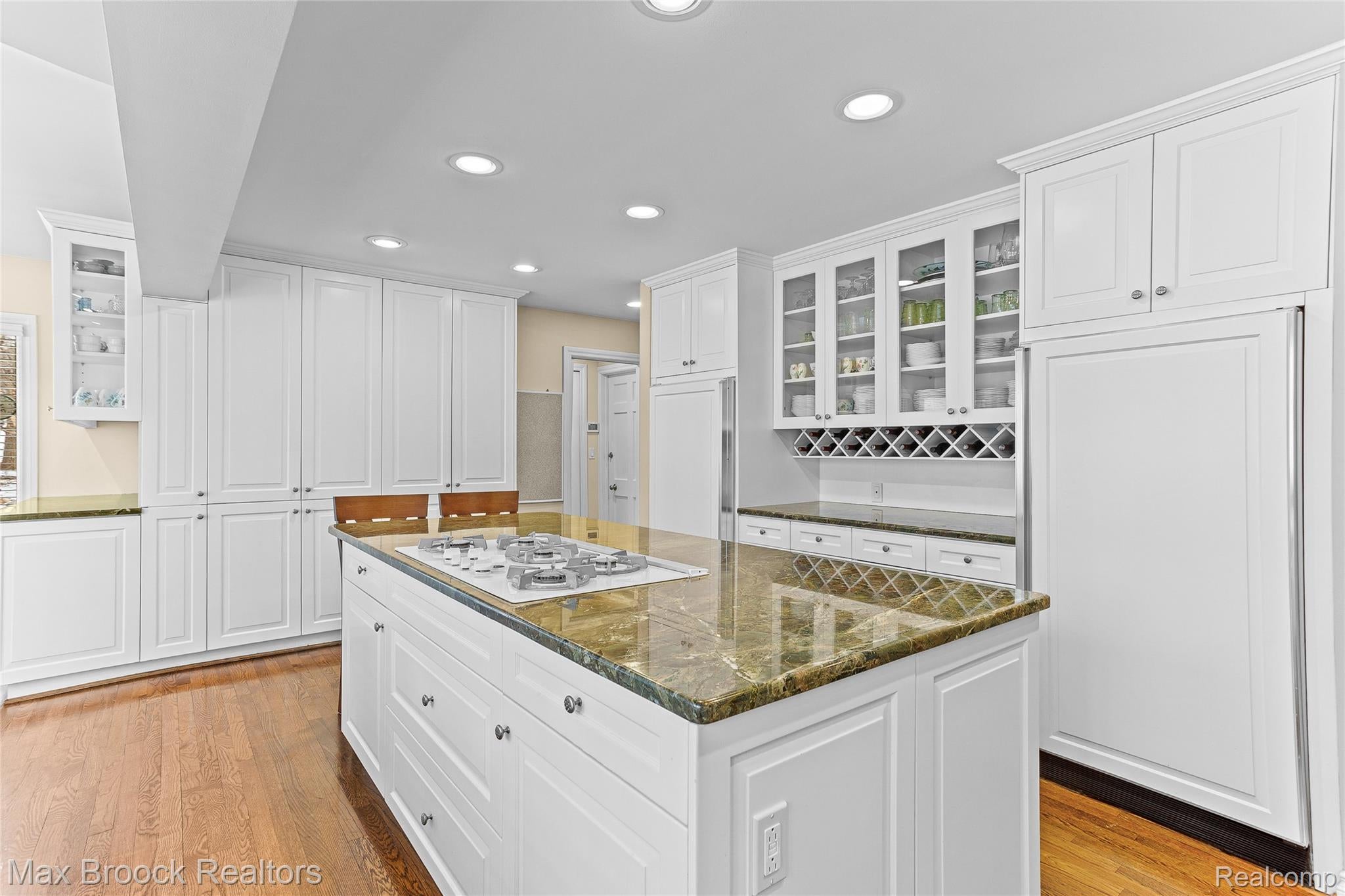 25933 Hersheyvale Drive