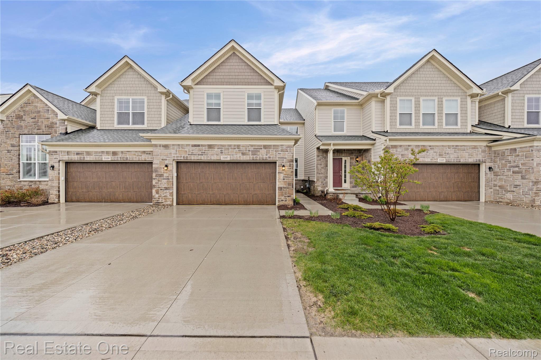 3107 MILLBURY Lane