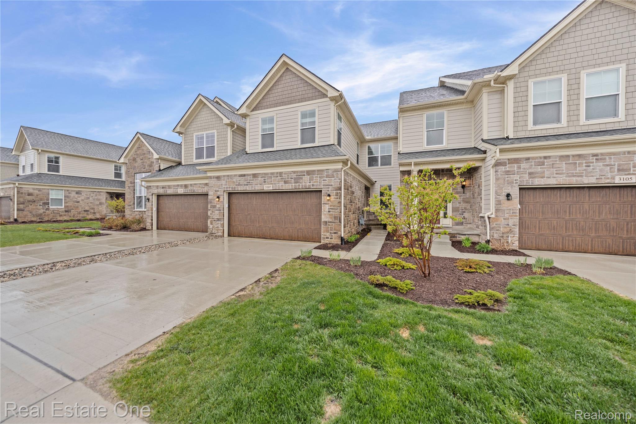 3107 MILLBURY Lane