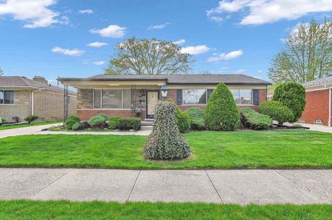 28443 Campbell Drive Warren City Macomb MI 48093