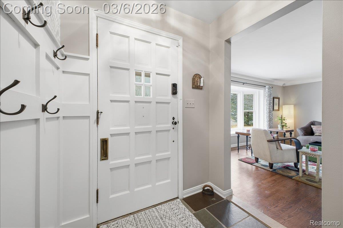 1304 Greenleaf Drive