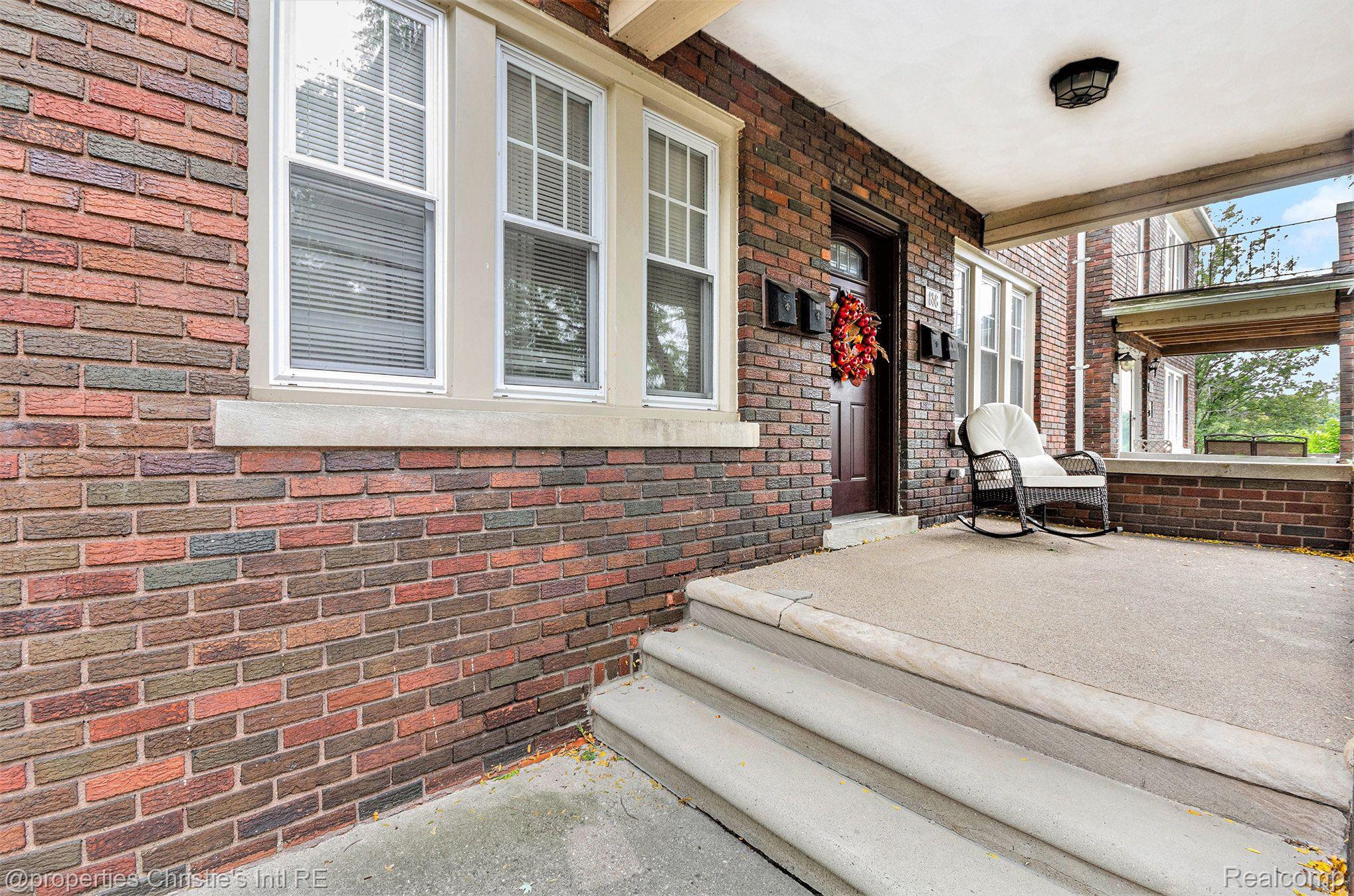 858 NOTTINGHAM ROAD Road