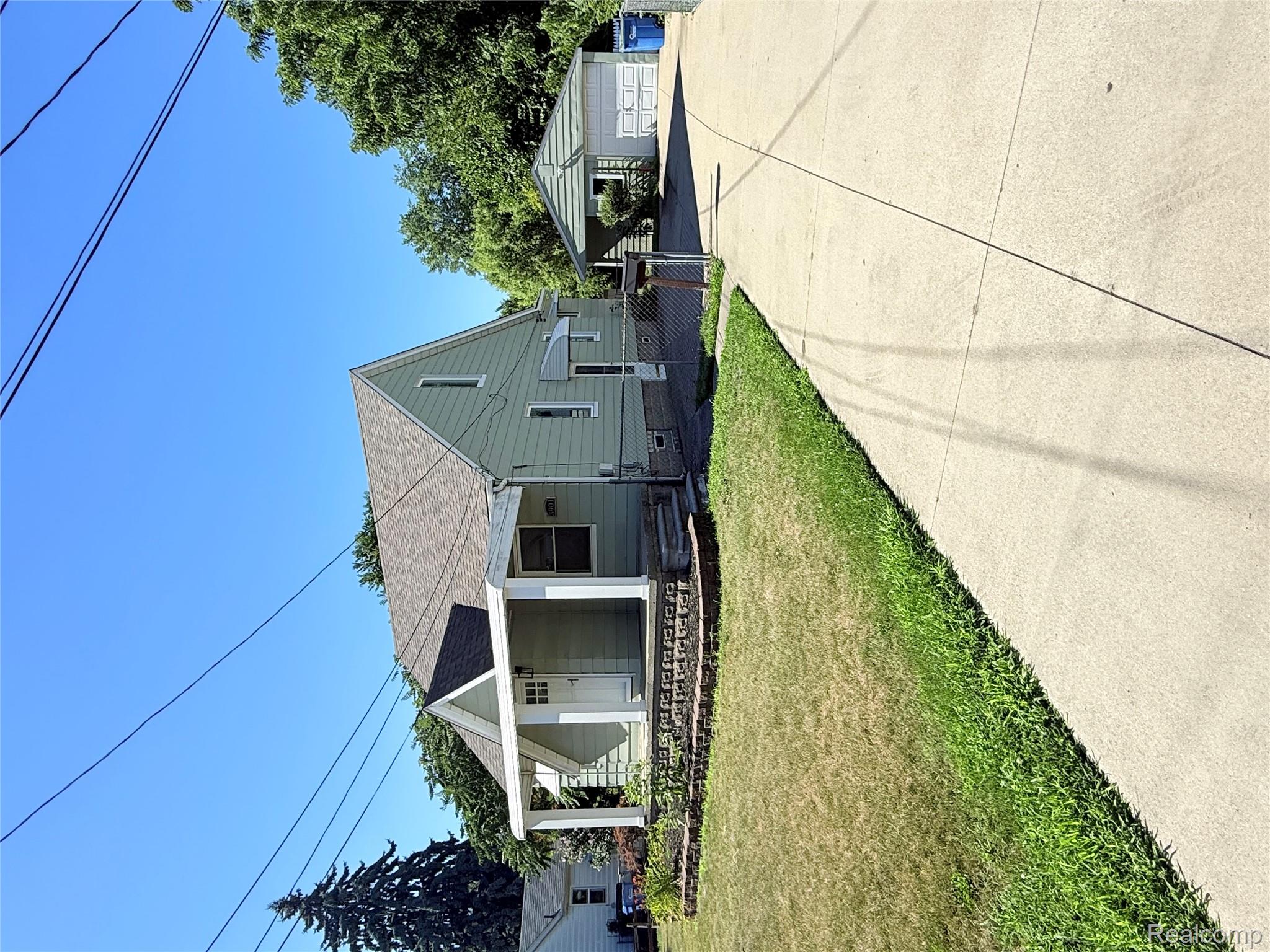 3901 Berkshire Avenue