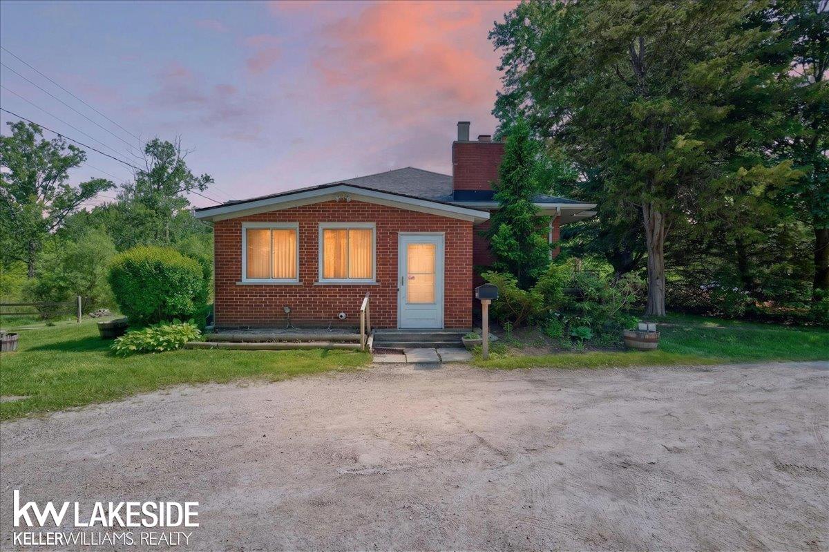 Properties Available 1 - 1 57890 North Avenue