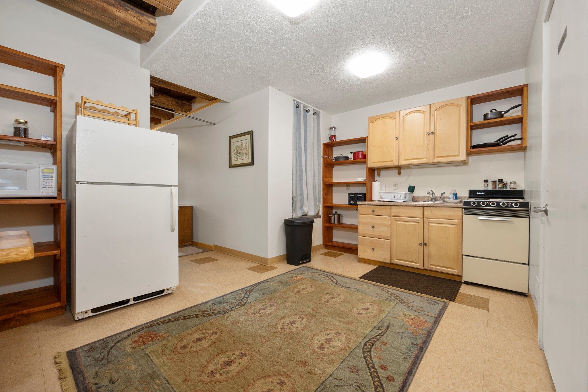 5046 S West Bay Shore