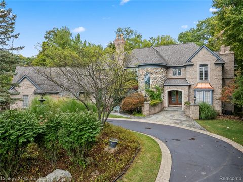 34062 Lyncroft Street Farmington City MI 48331