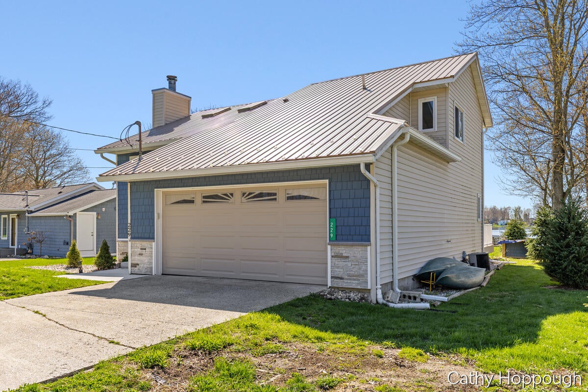 229 Ivason Drive