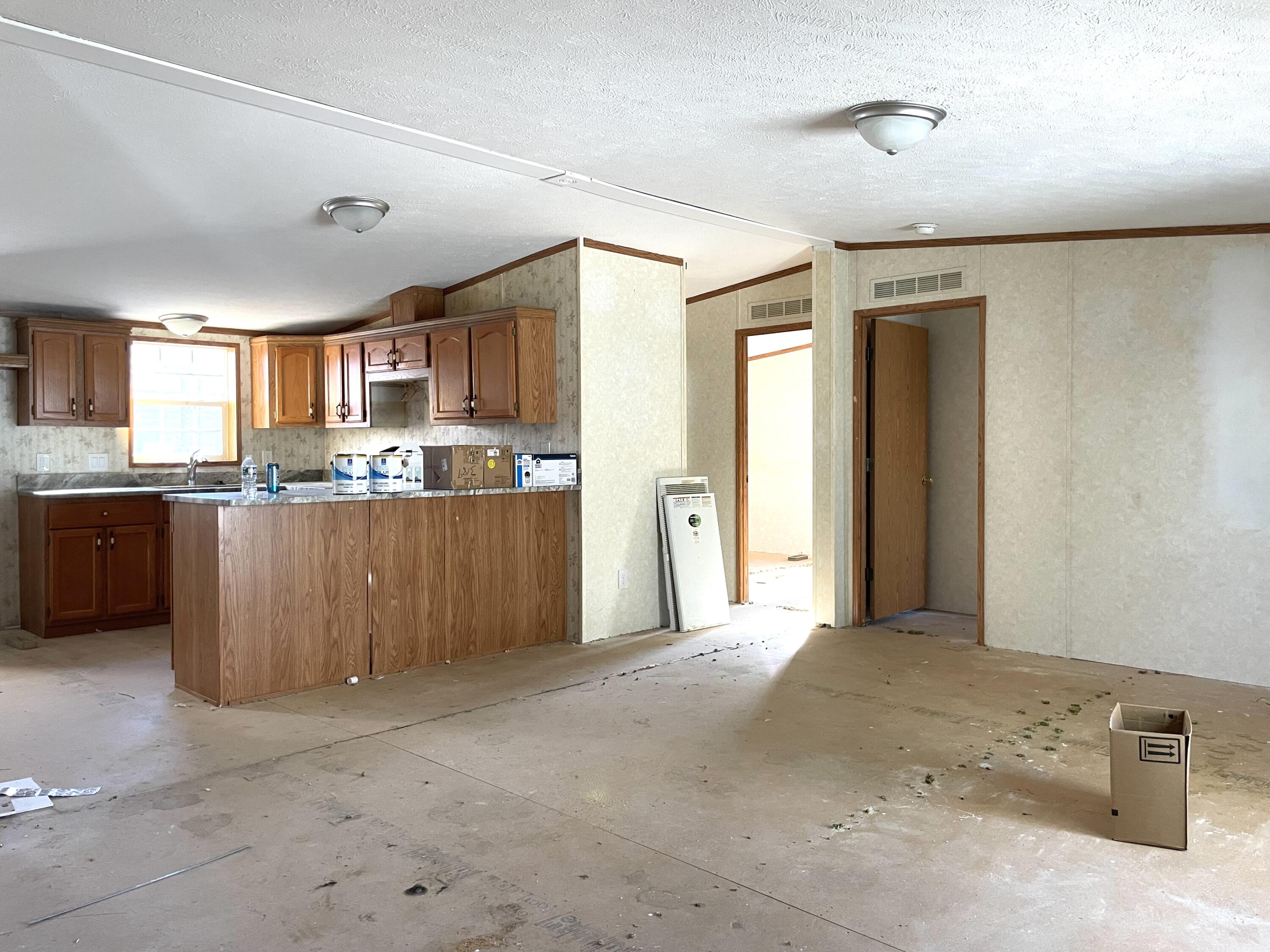 3900 W Jefferson Avenue