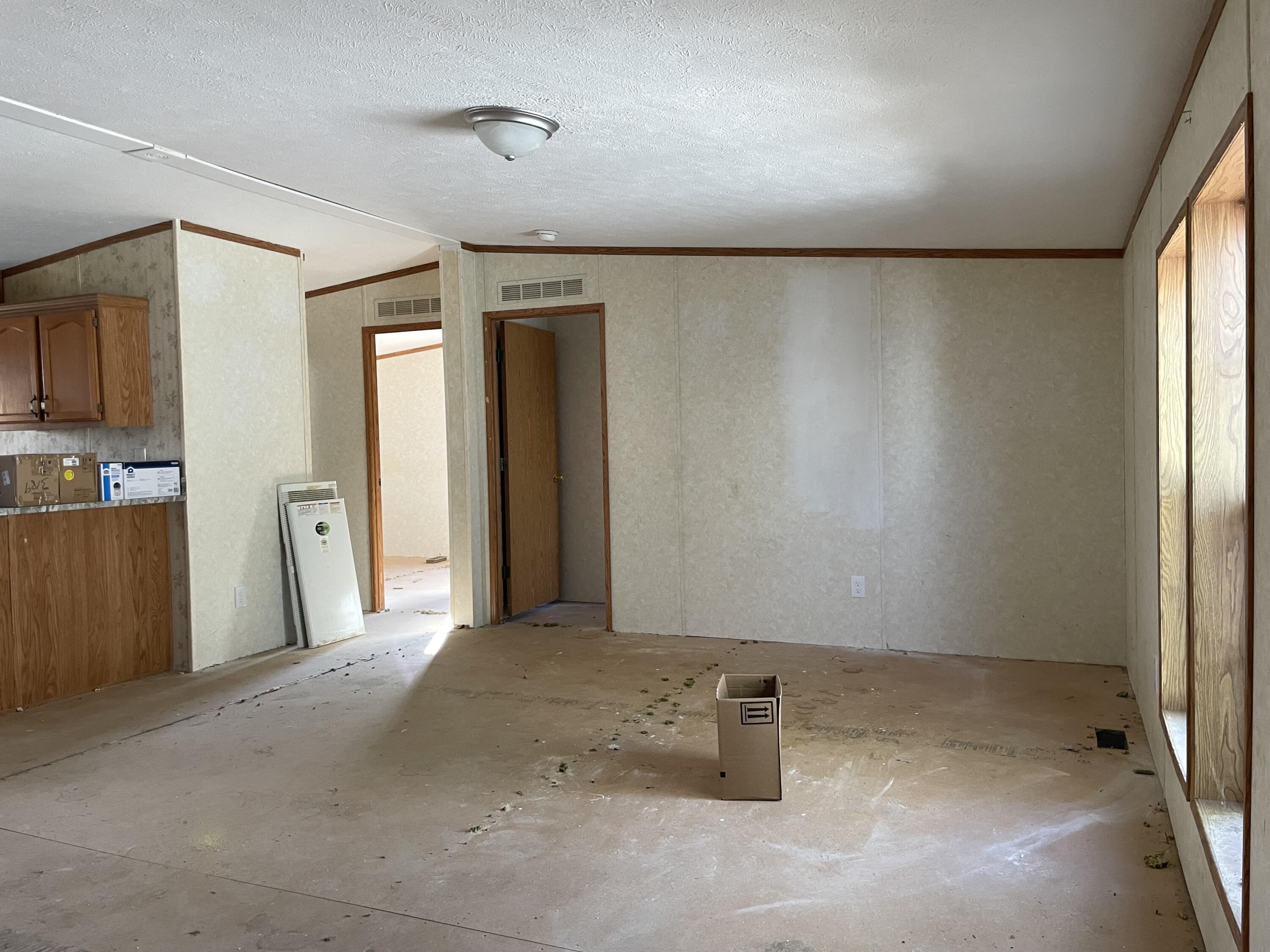 3900 W Jefferson Avenue