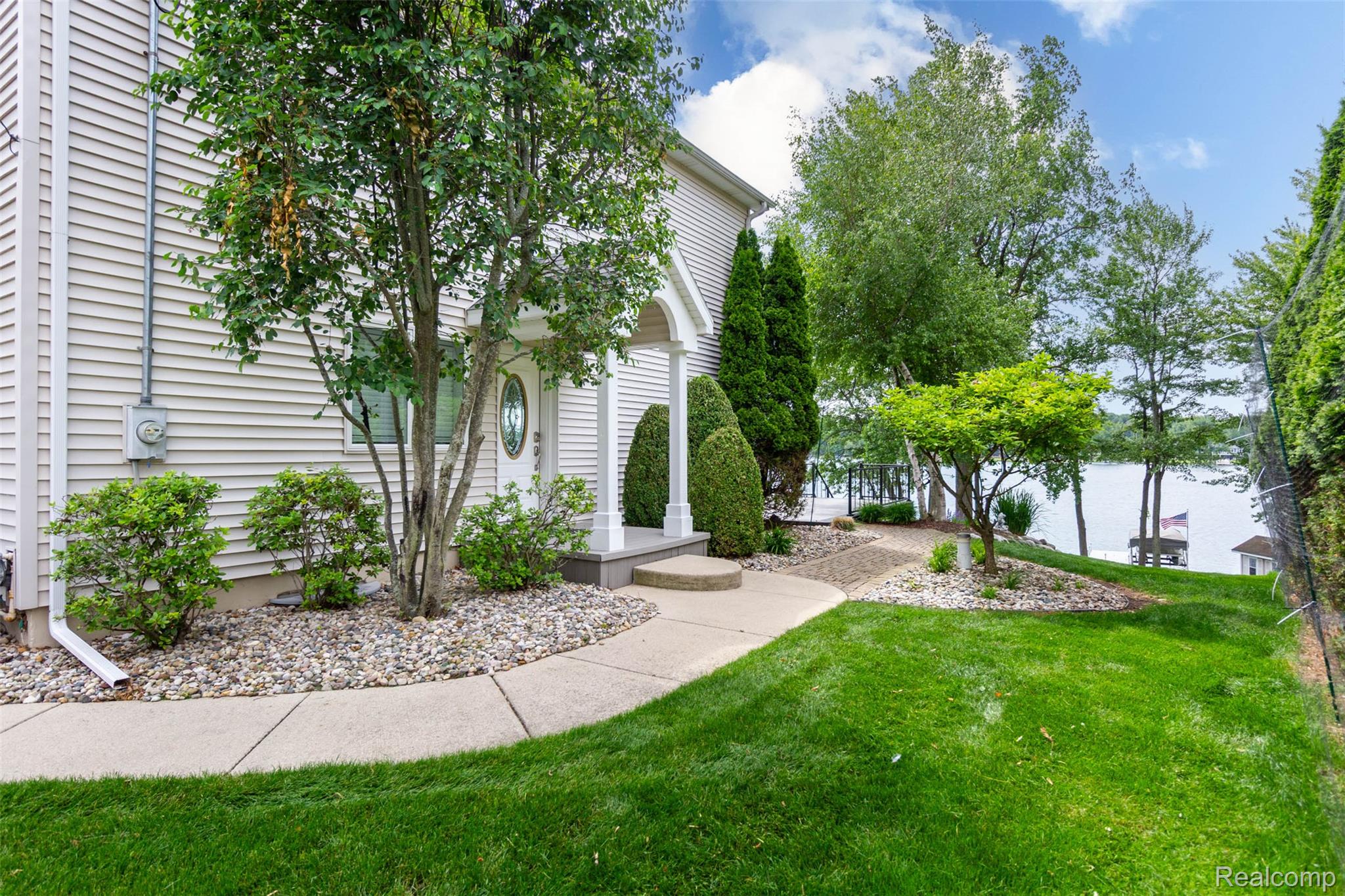 6081 Byram Lake Drive
