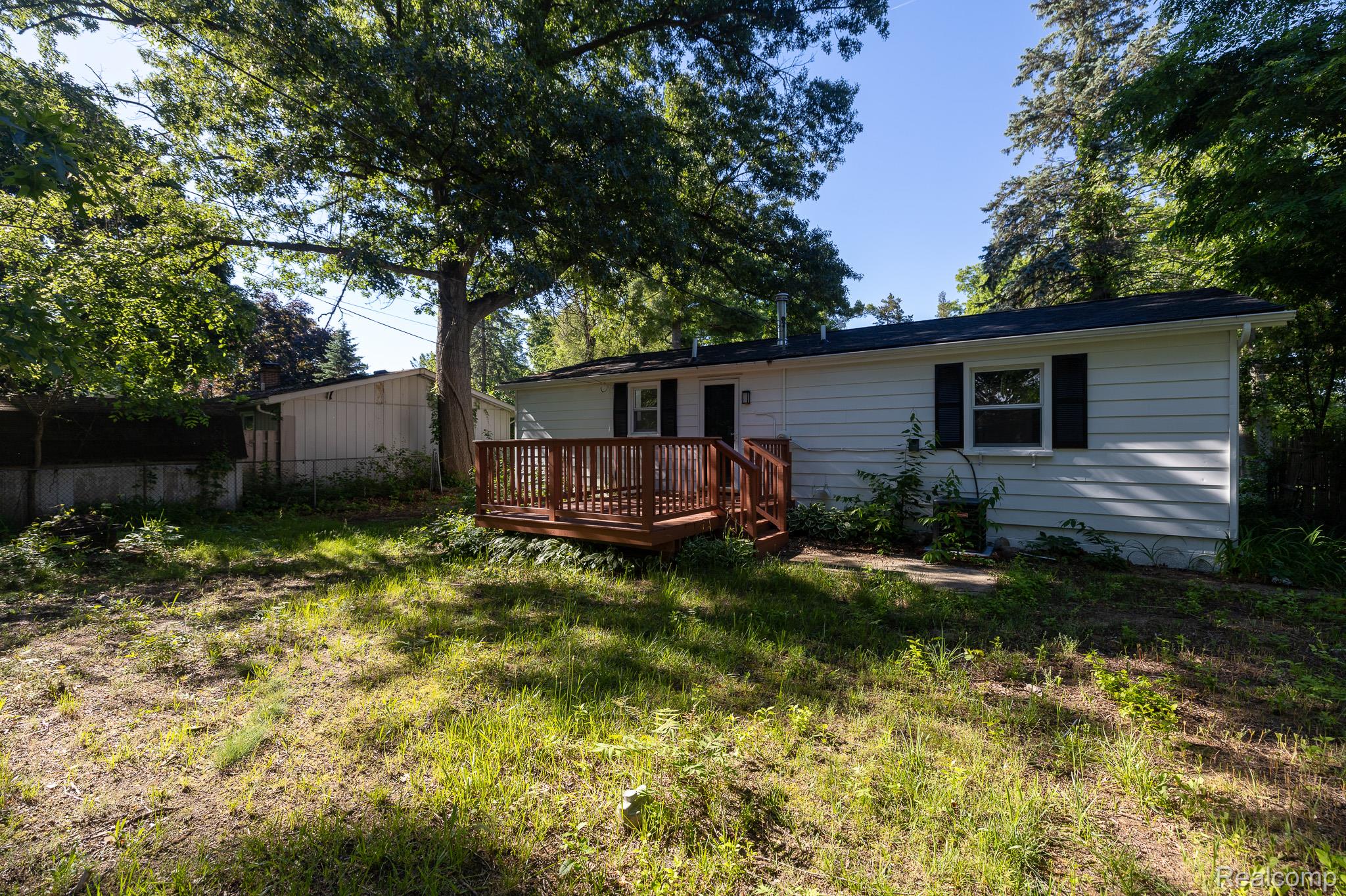 9650 Cooley Lake Road