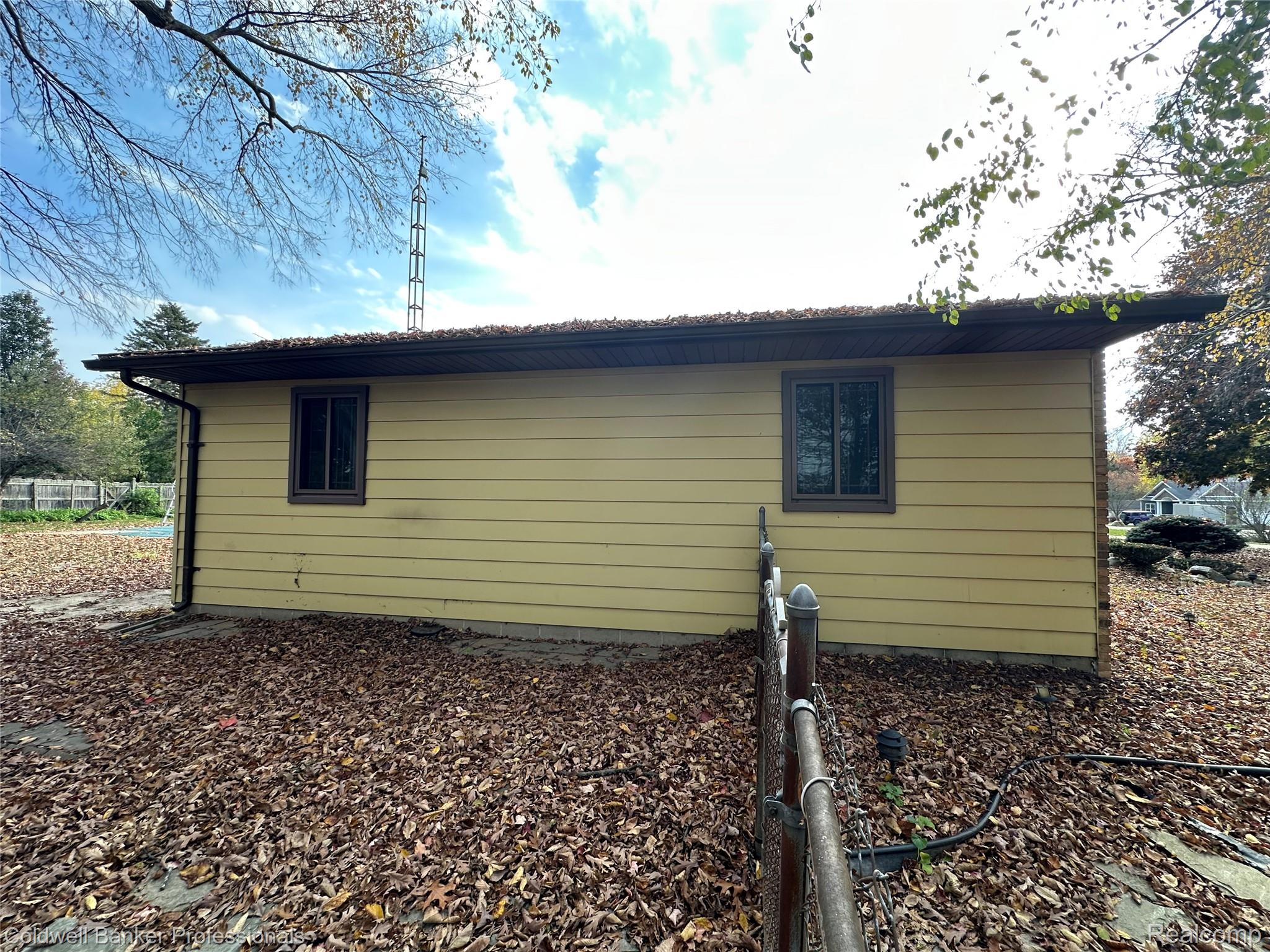 1103 Don Wayne Drive