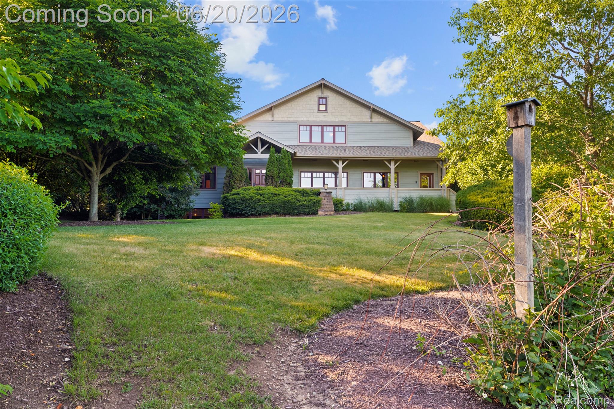 8861 Pleasantview