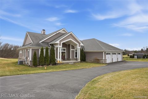 Photo of 2901 Sleeth Road, Commerce Charter Township, MI 48382 (MLS # 20261019277)