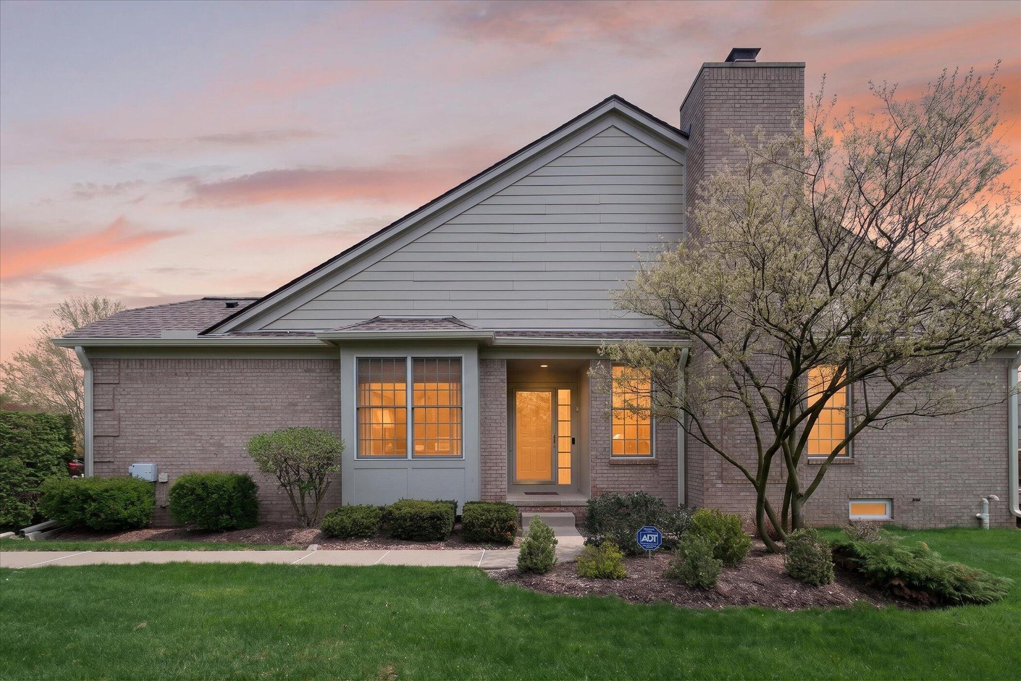 44543 Birchwood Court