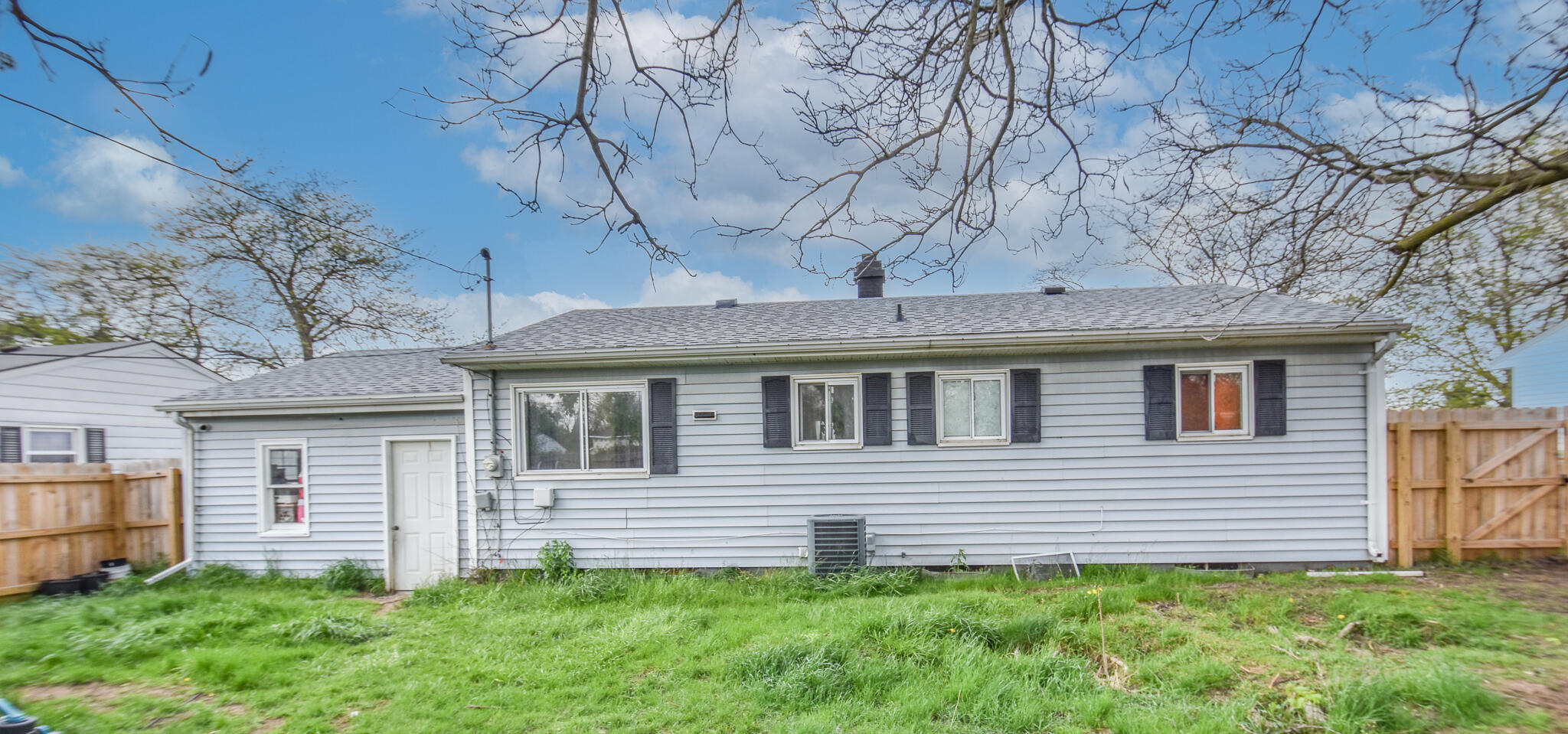 1404 Dean Drive