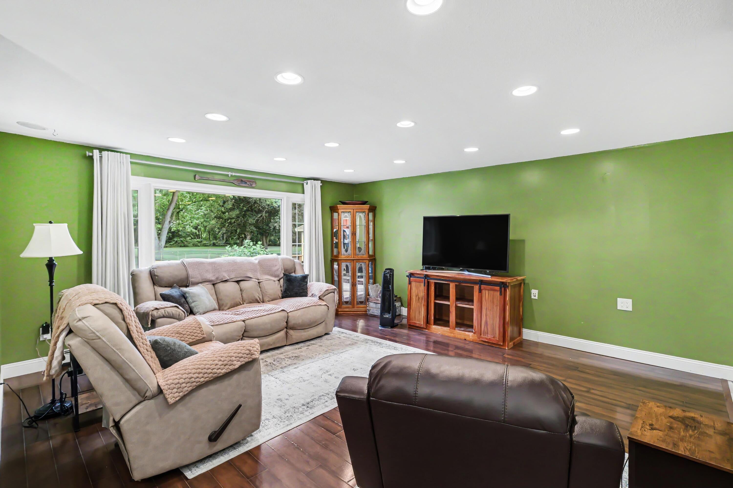 1134 S 24th Street S