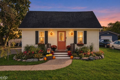 Photo of 67 W Lorraine Street, Peck Village, MI 48466 (MLS # 58050224810)