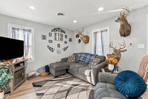 Tiny photo for 67 W Lorraine Street, Peck Village, MI 48466 (MLS # 58050224810)