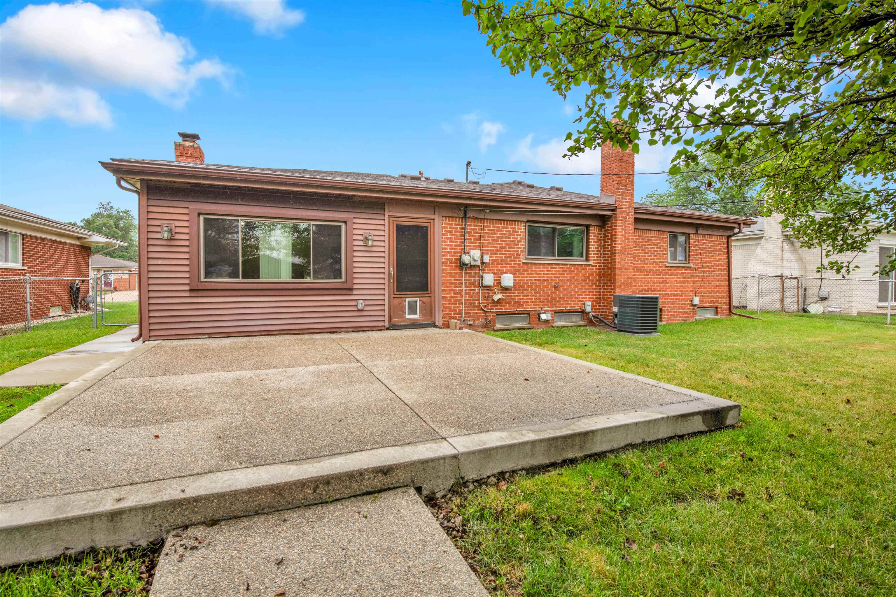 27061 Shelbourne Drive