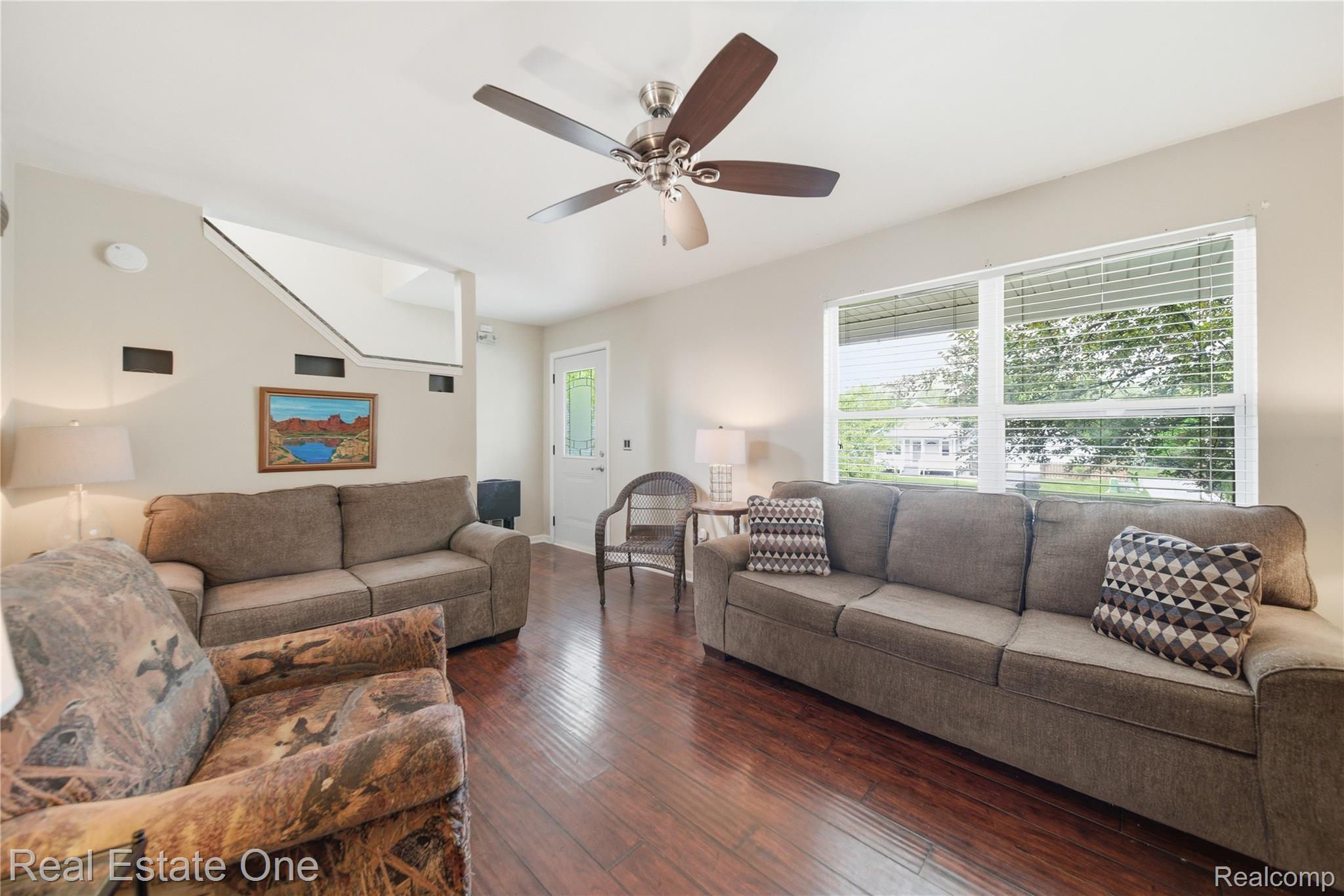 415 Ventnor Commons