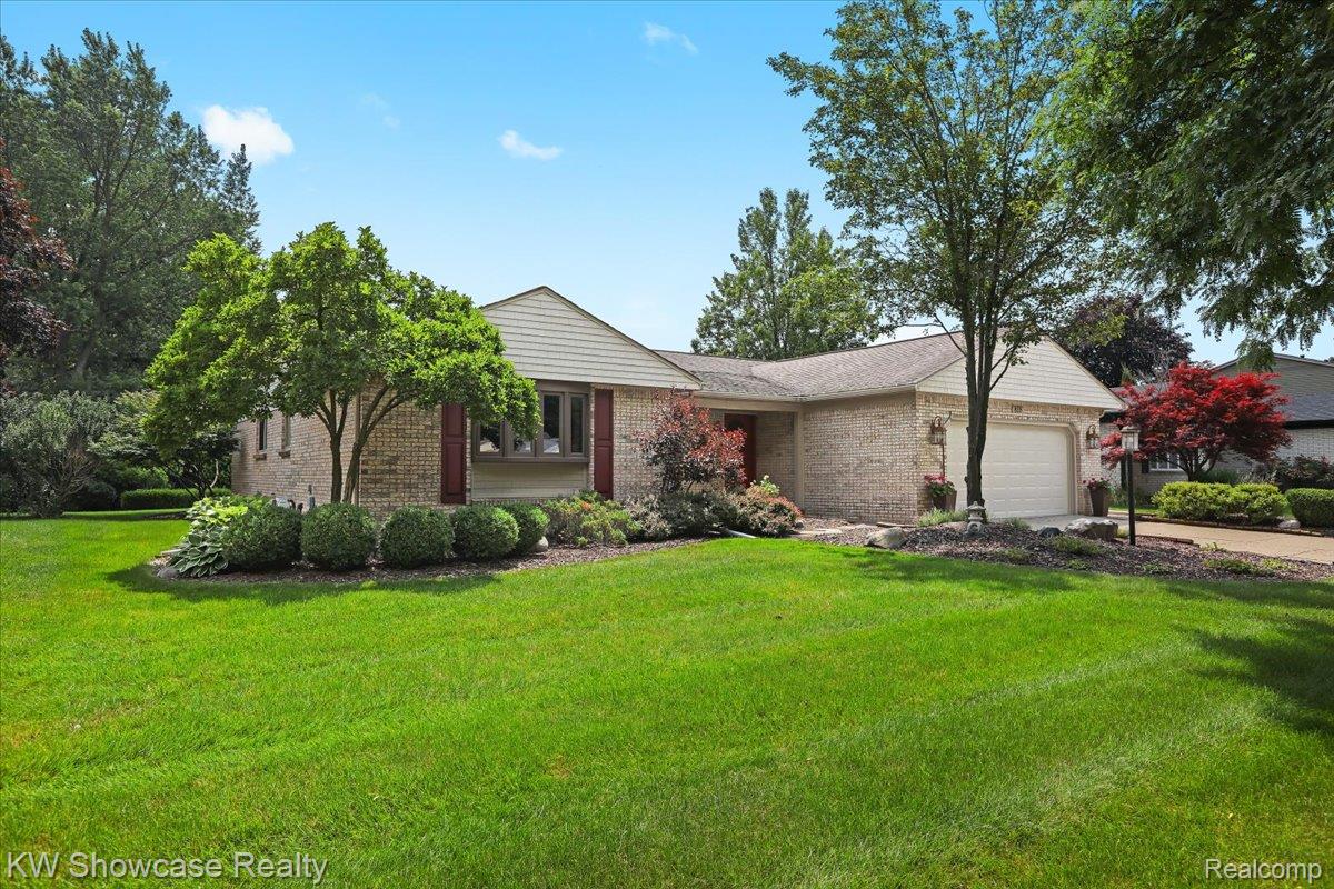 828 Thurber Drive