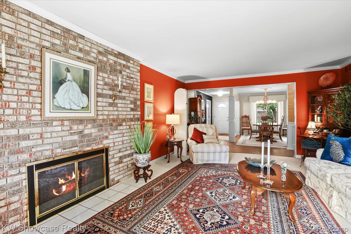 828 Thurber Drive
