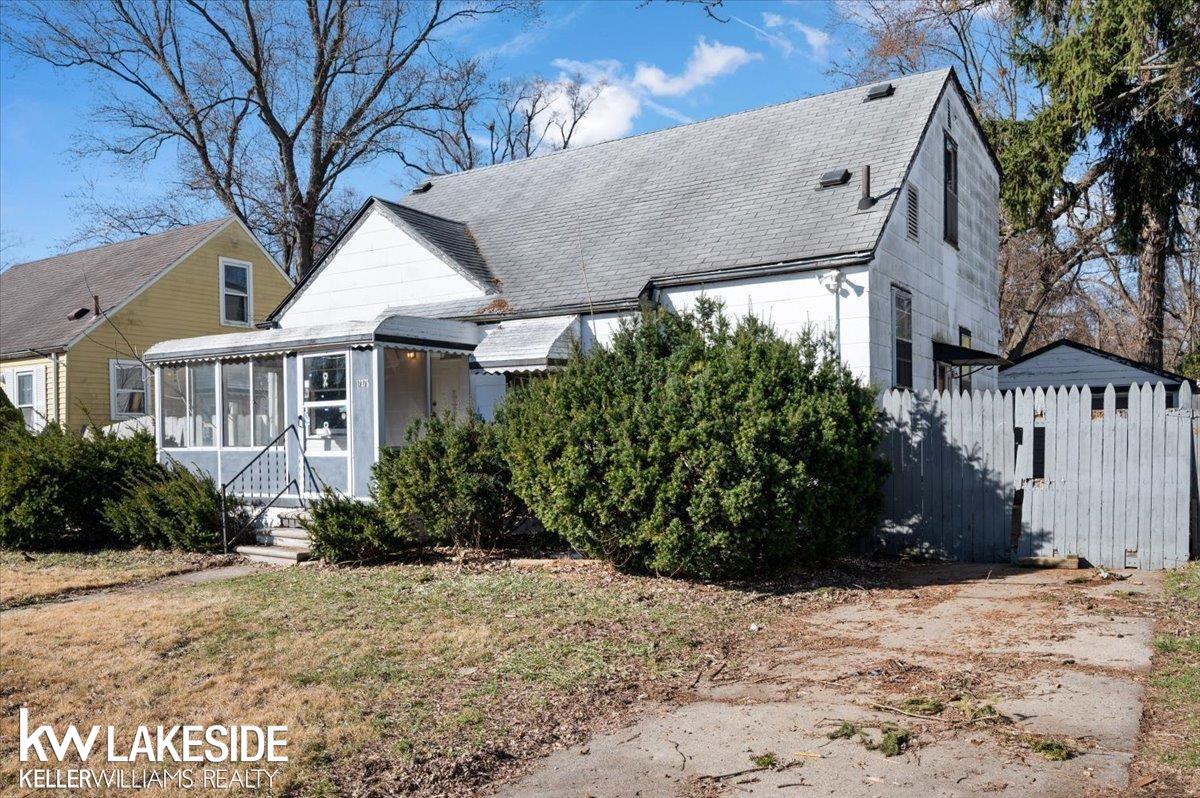 17375 Winston Street