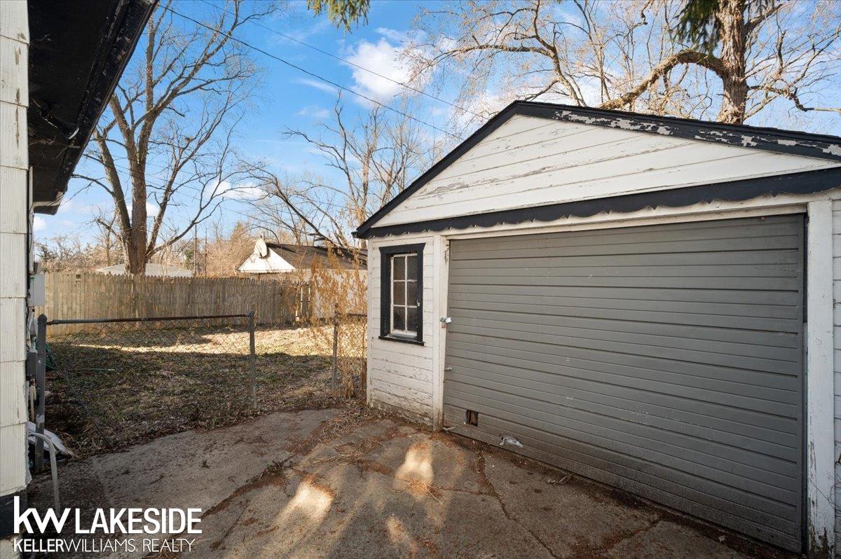 17375 Winston Street