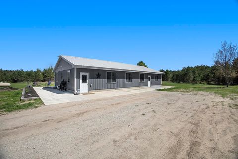 6448 SW Gonyer Road Springfield Township MI 49633