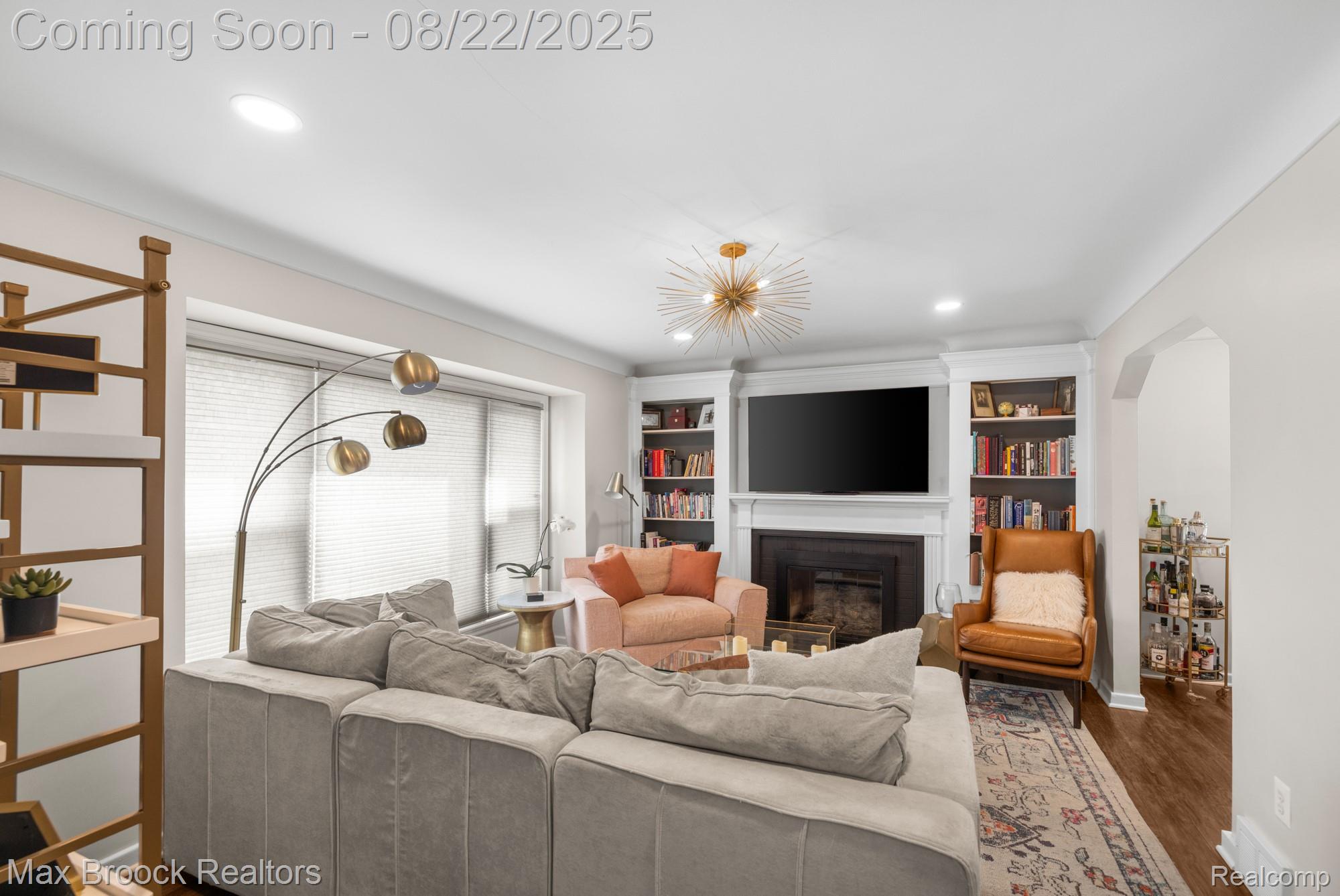 1978 Catalpa Drive