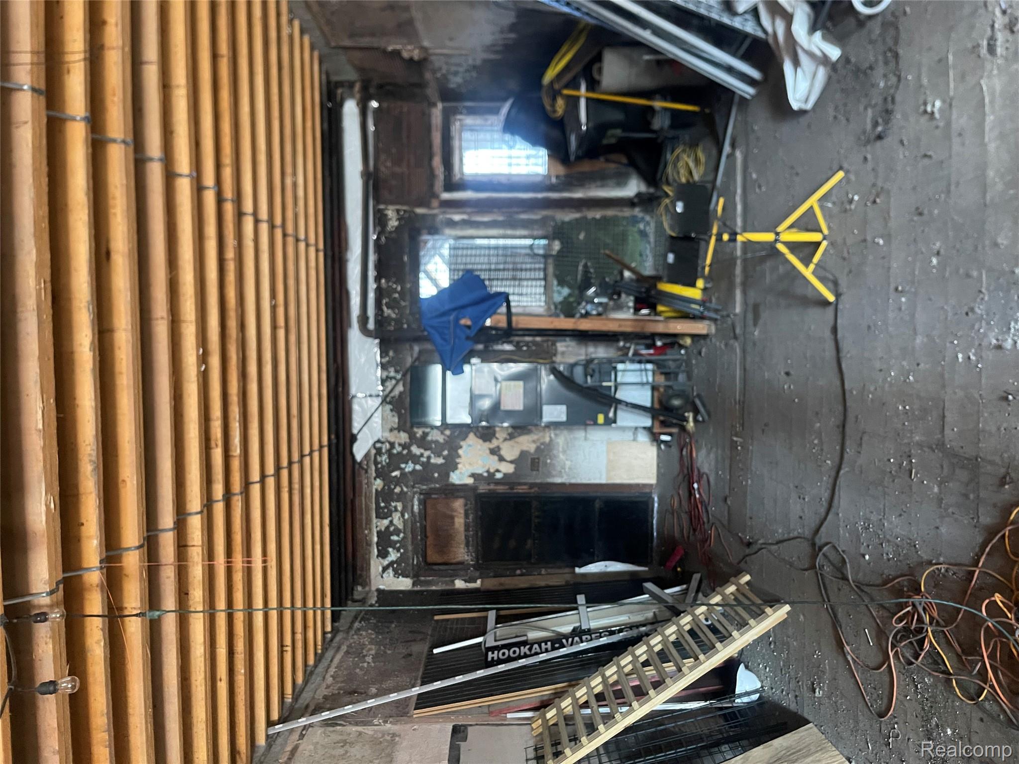 19138-19140 W Warren Avenue