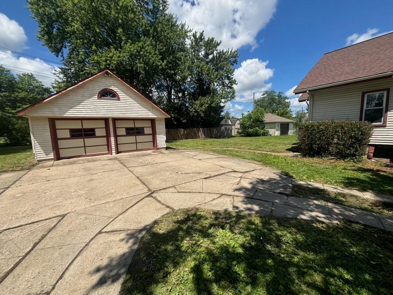 3194 Main Street