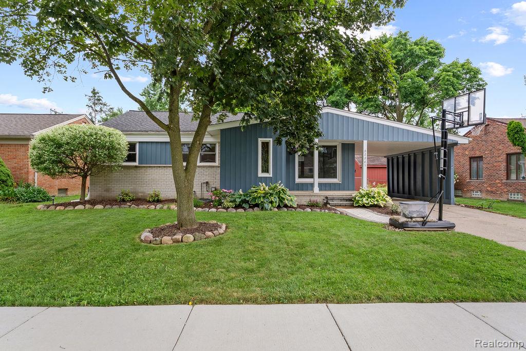 32361 Marblehead Road
