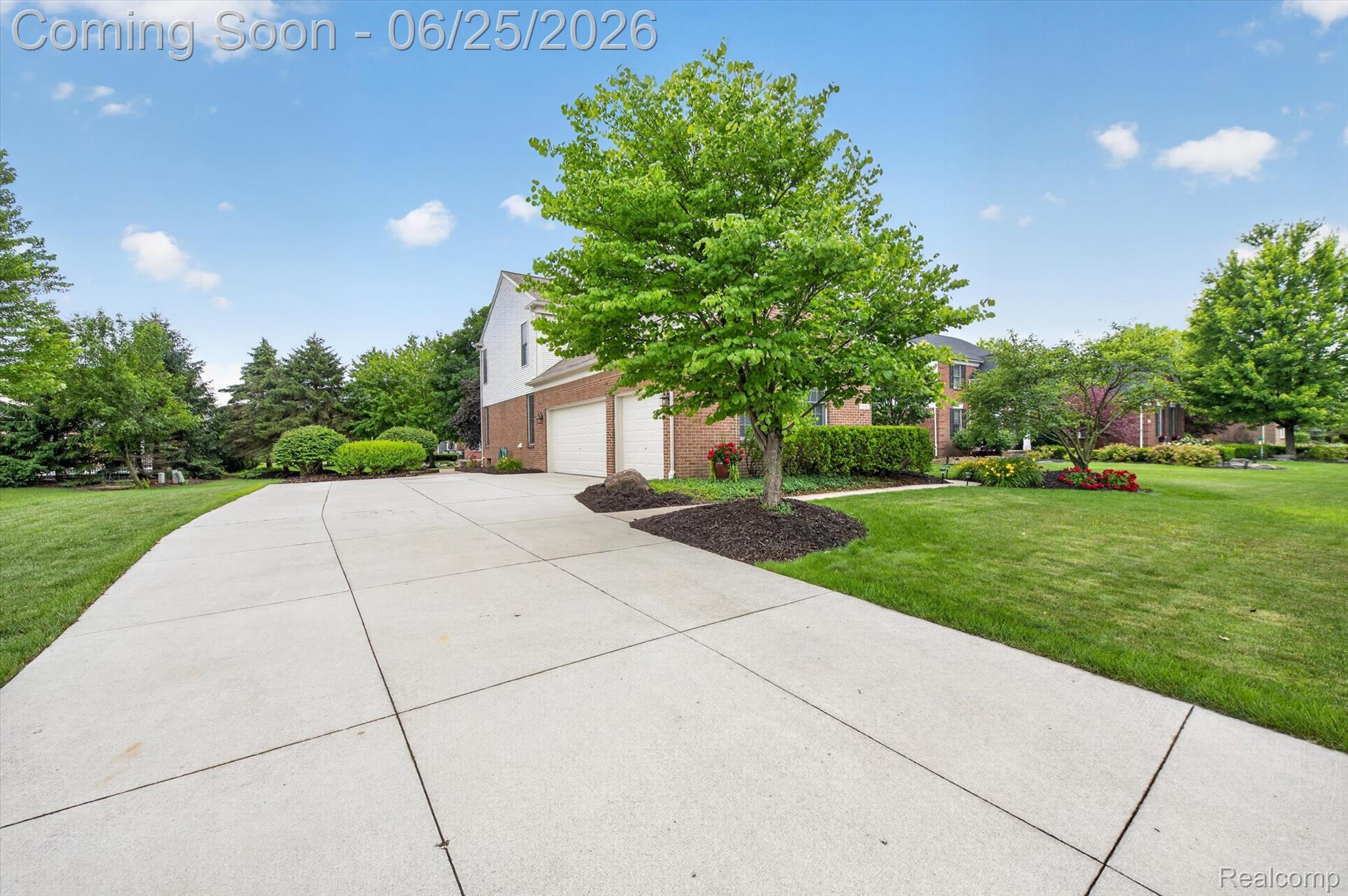 558 Sylvan Drive