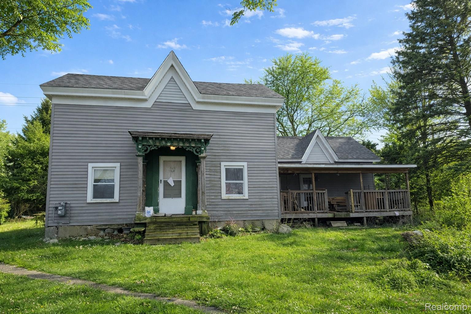 124 E High Street