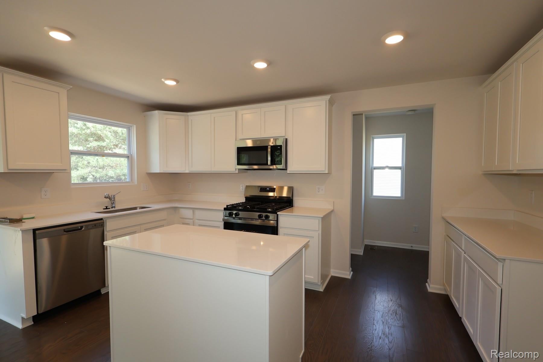 4187 Cedar Lane