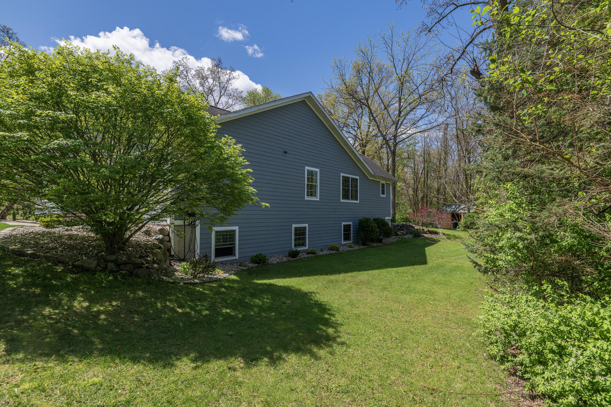 37 Summerset Drive