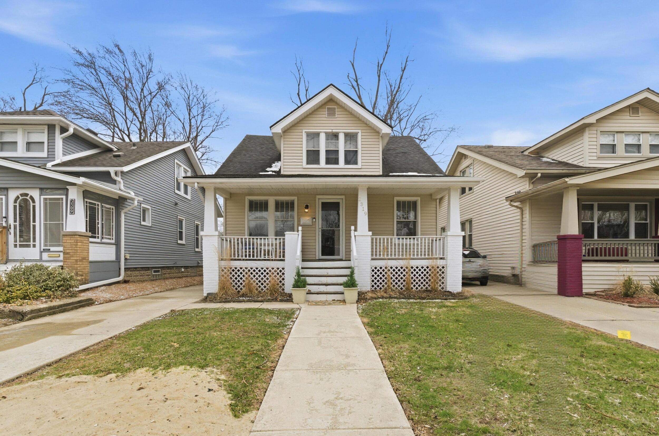 2319 Edgewood Boulevard