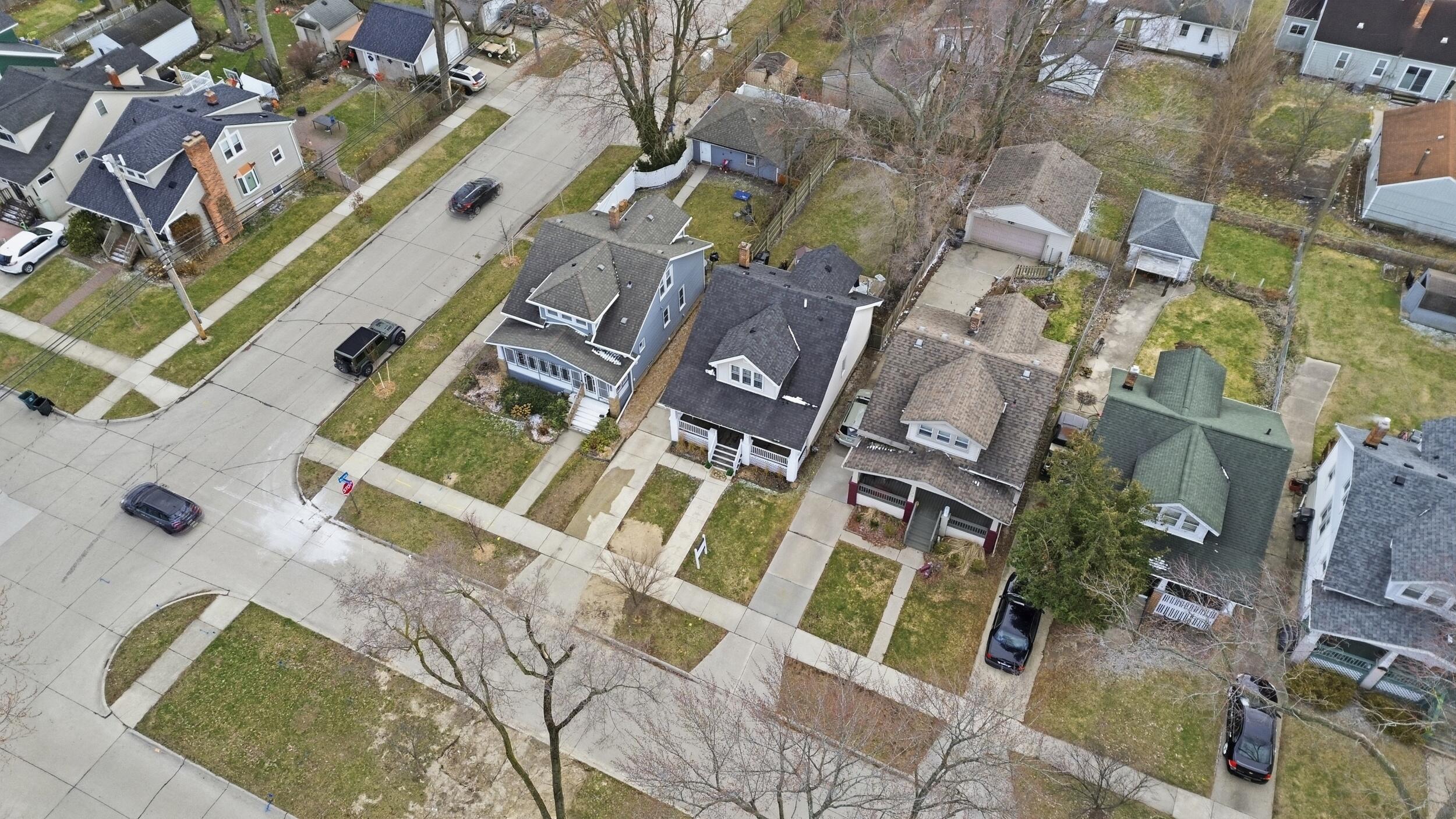 2319 Edgewood Boulevard