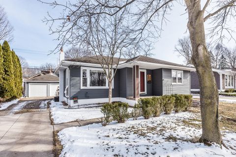 731 Taylor Street Chelsea City MI 48118