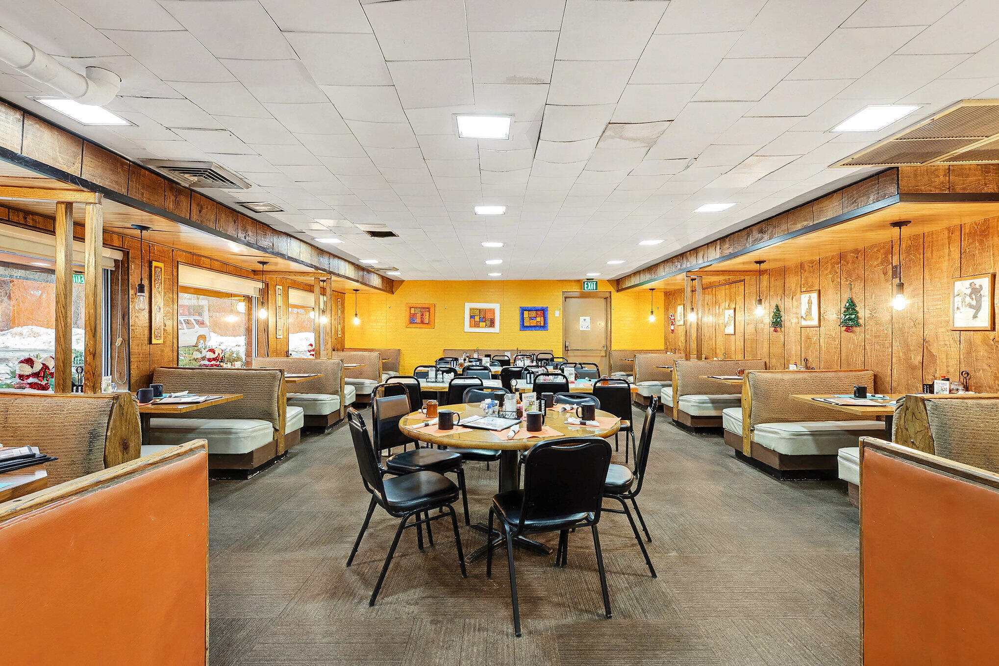 1971 W Sherman Boulevard