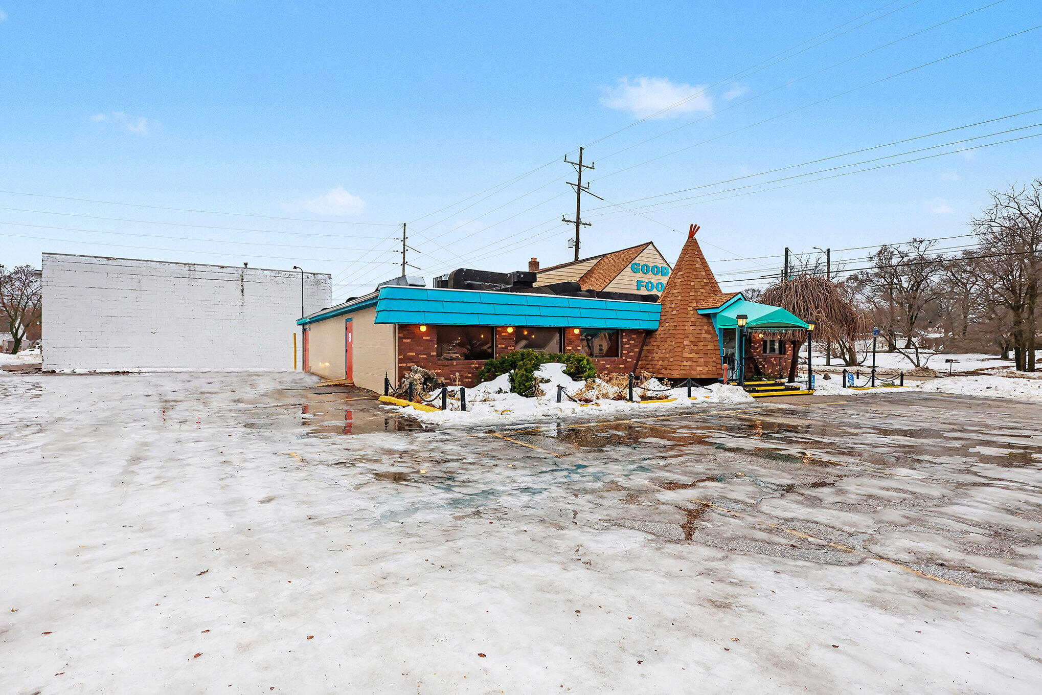 1971 W Sherman Boulevard