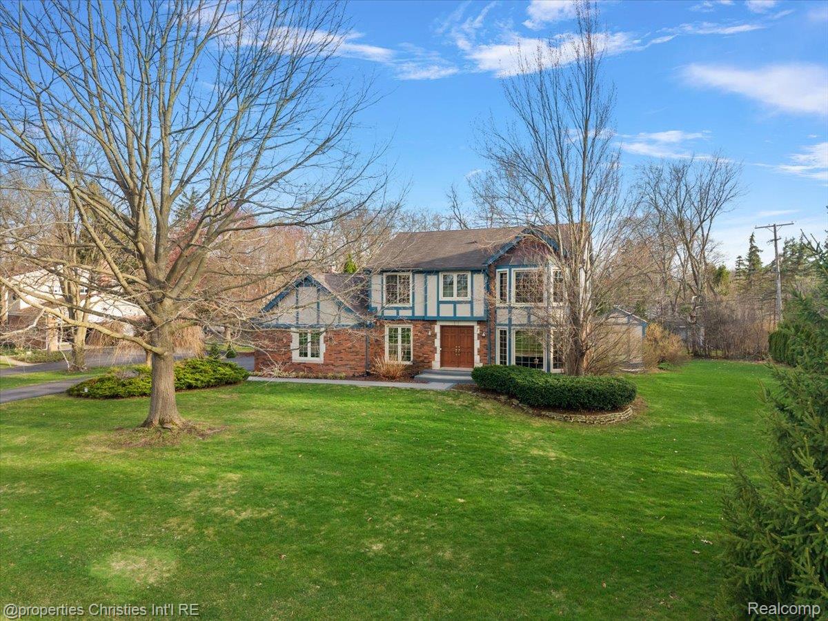 47269 S Chigwidden Drive