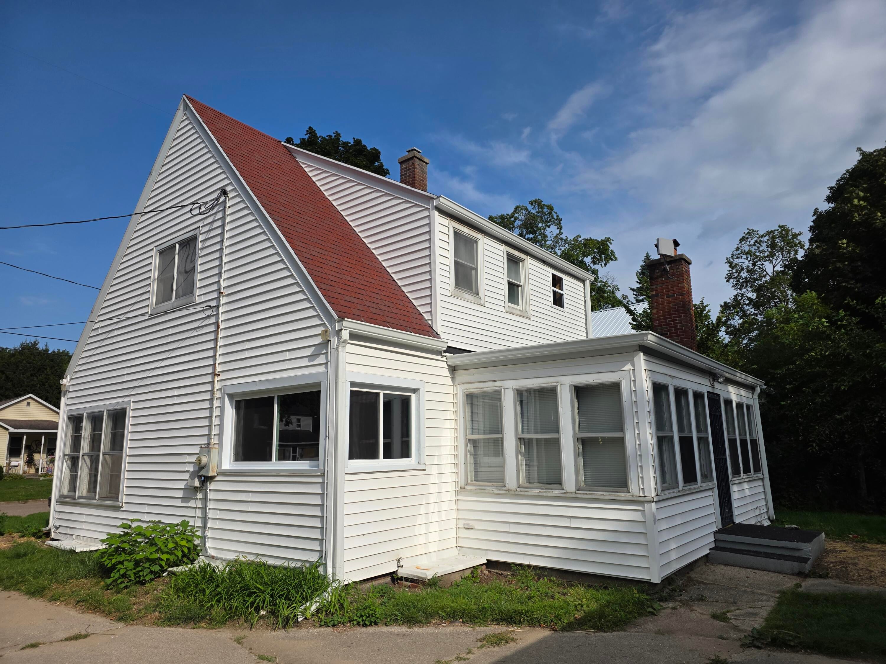 224 N Clinton Street