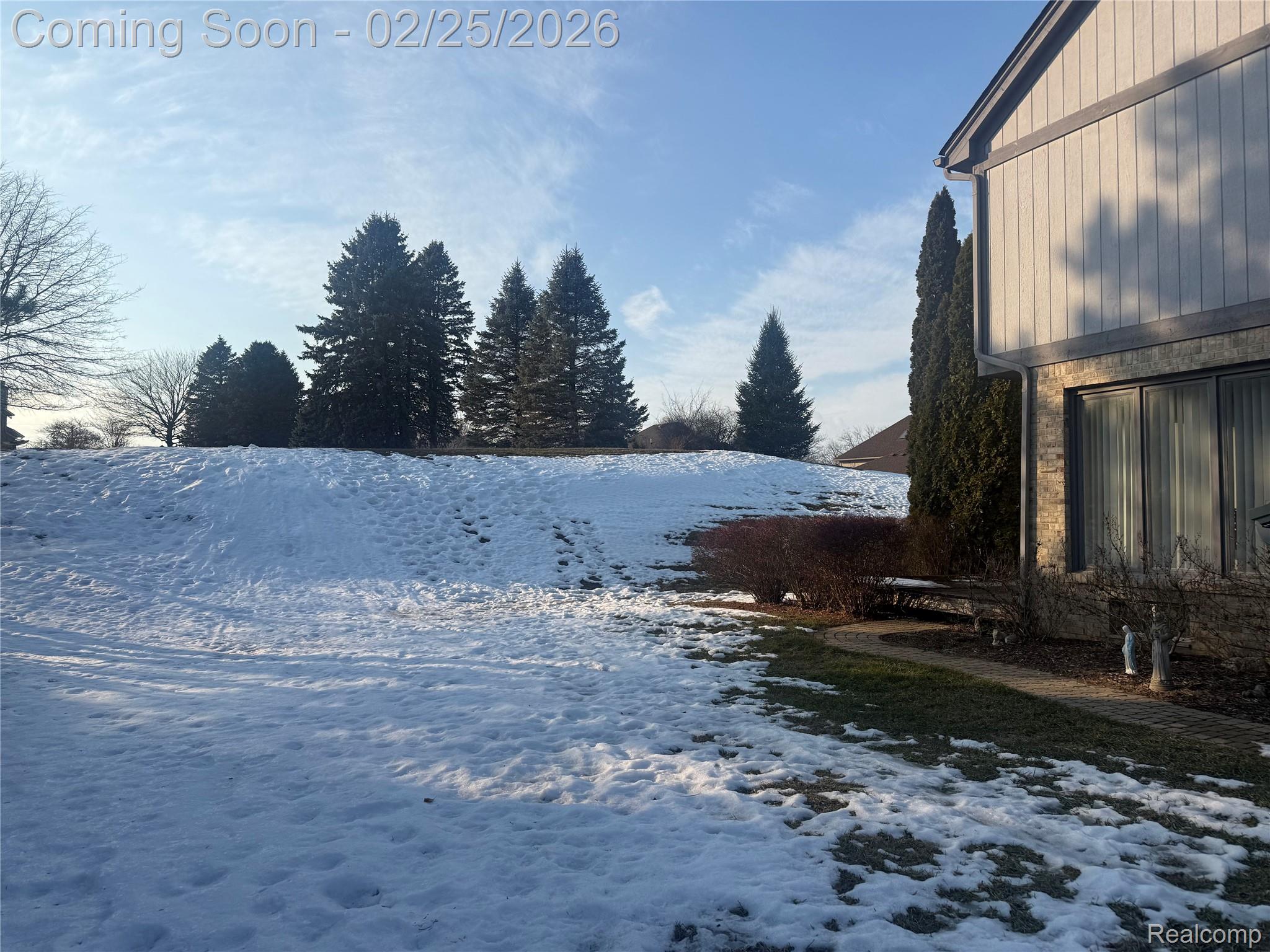 1446 Vistaview Drive