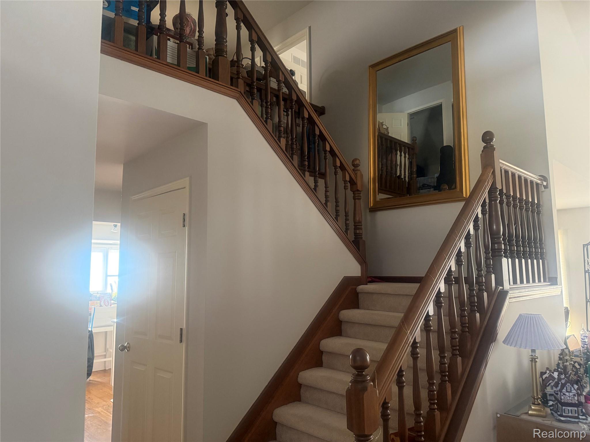 1446 Vistaview Drive