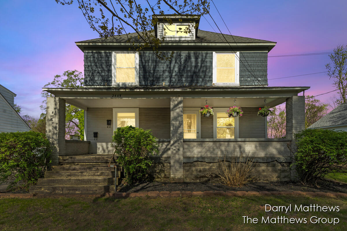 2445 Donahue Court SW