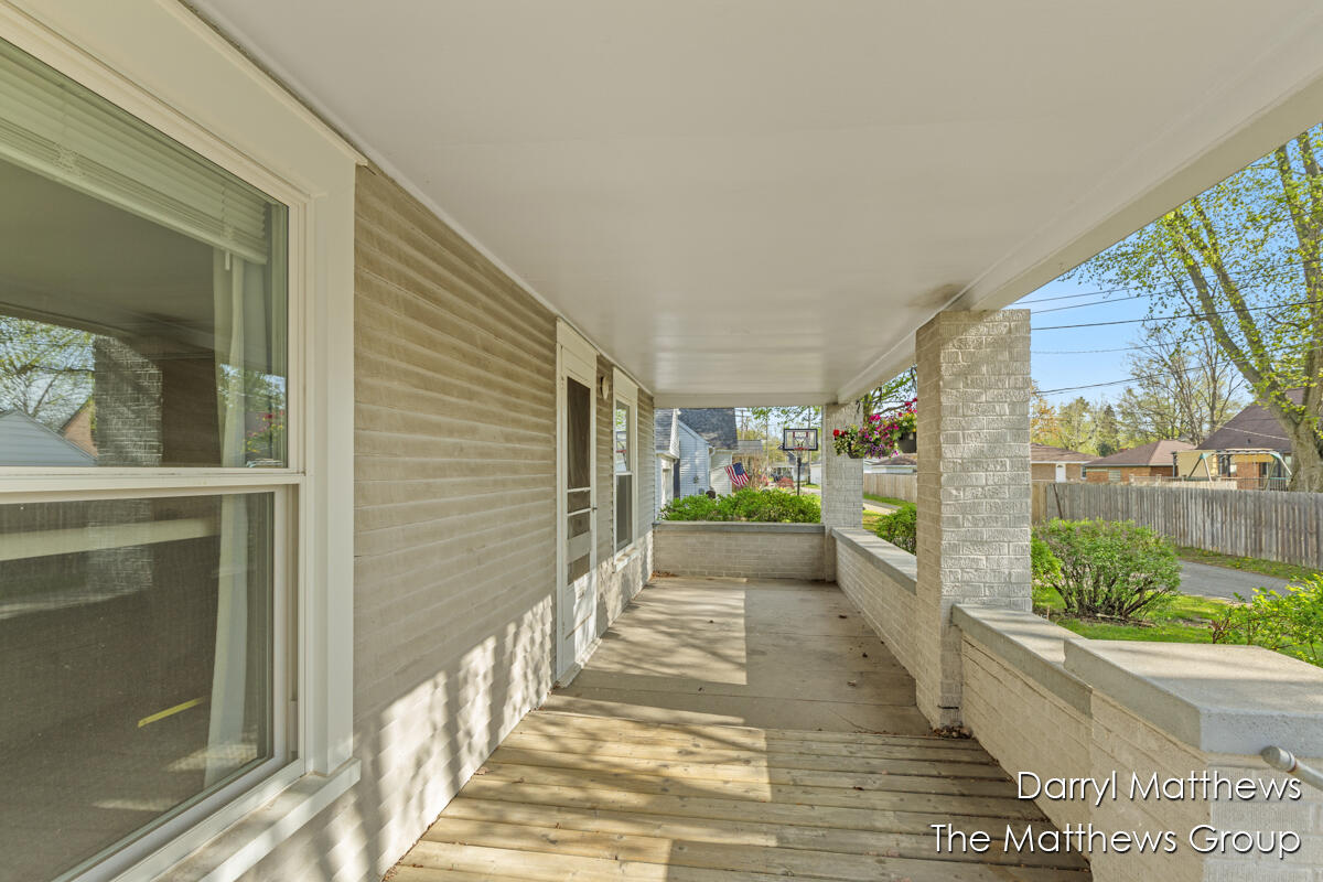2445 Donahue Court SW